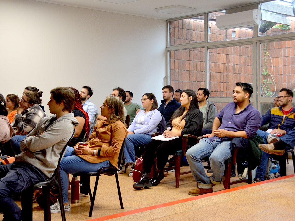 Personal de SIET participa en curso de BLS-ACLS en Paysandú